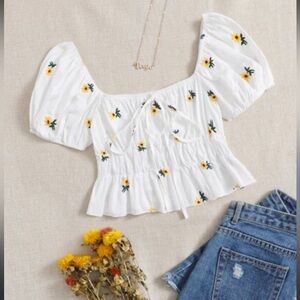 SHEIN White and Yellow Puff Sleeve Crop Blouse